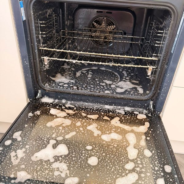 Oven before cleaning